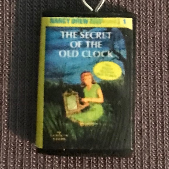 Nancy Drew Secret of the Old Clock by Carolyn Keene Handmade Literature Necklace - Picture 3 of 15